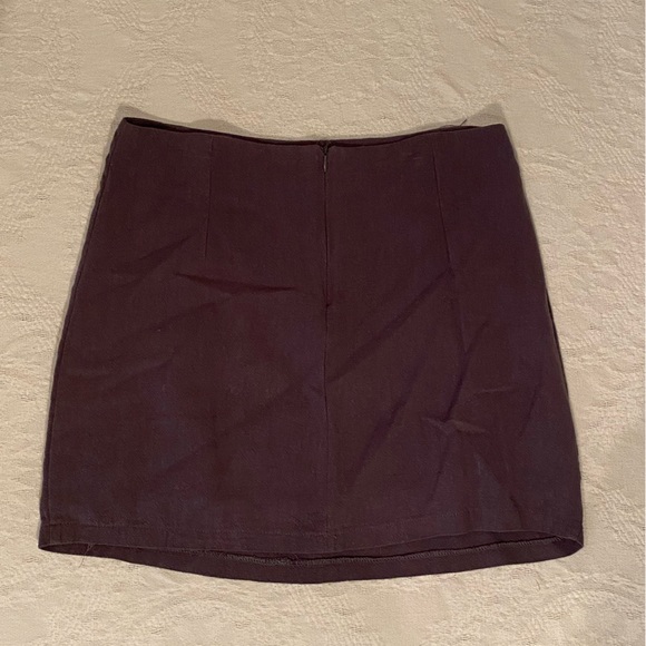 Grey Skirt with colorful flower patterns - Picture 3 of 3